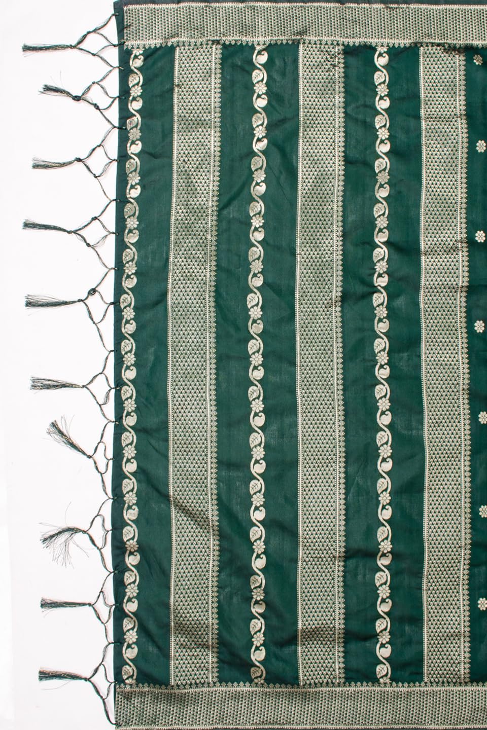 Chandrakala Banarasi Saree for Women with Unstitched Blouse Piece Indian Wear (1440-P) - Image 4