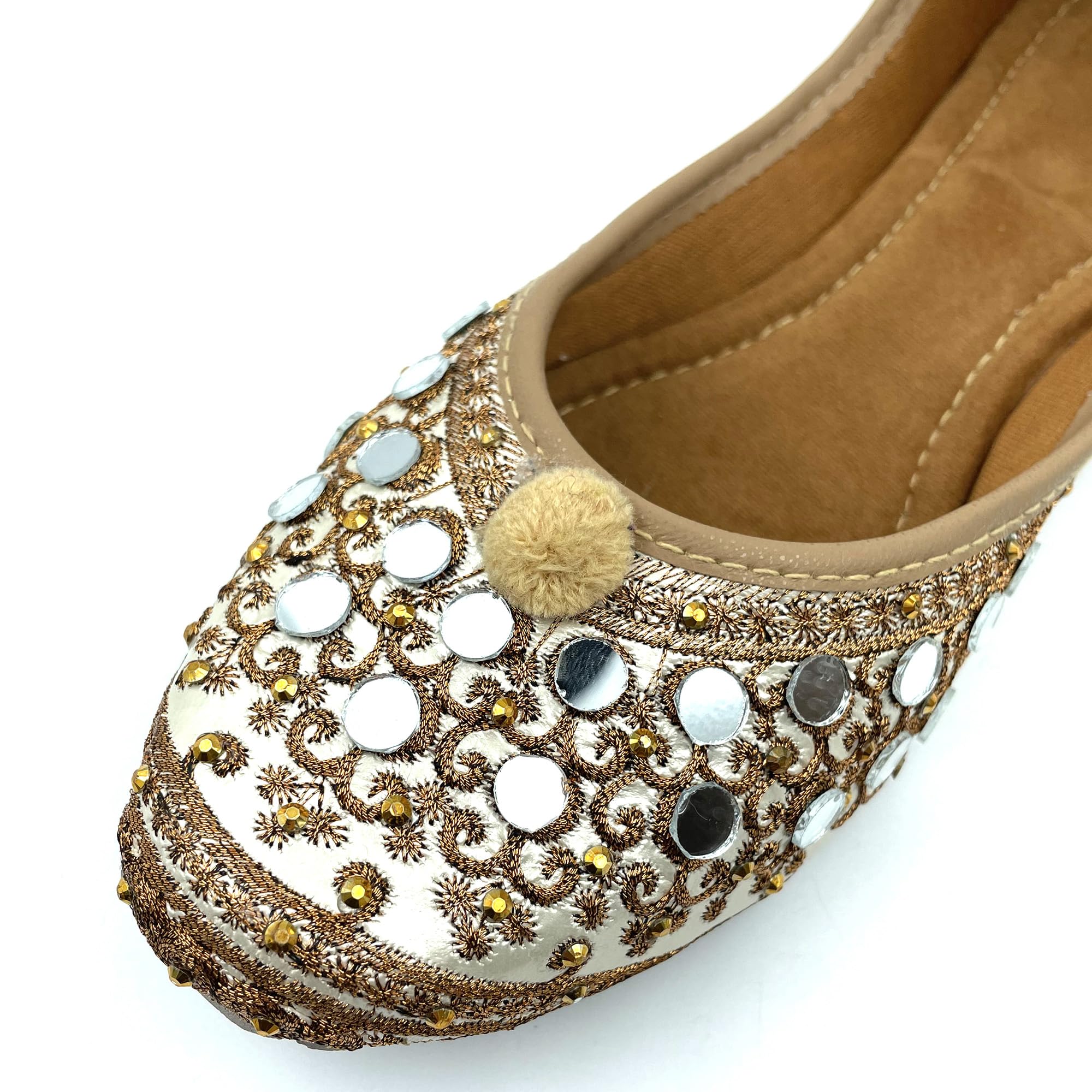 Chandrakala Bridal Mojaris for Women Flats Punjabi Jutti (WF131-P) - Image 6