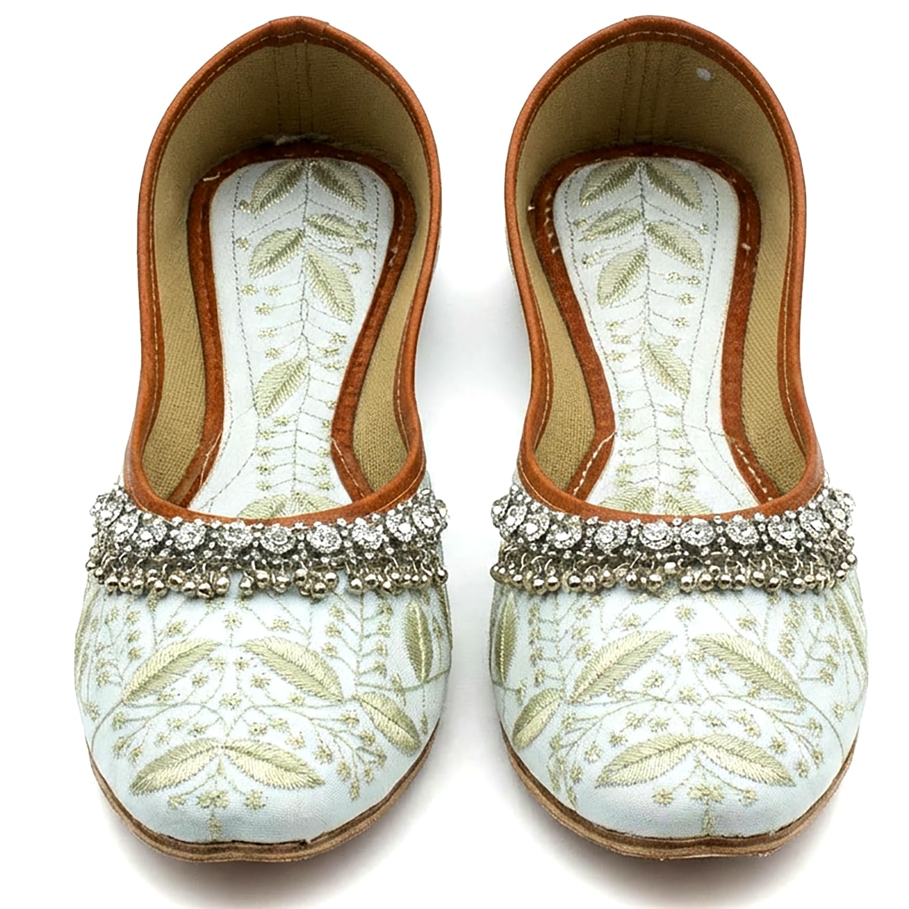 Chandrakala Payal Mojaris for Women, Flats Punjabi Jutti Embellished Khussa (WF154-P) - Image 4
