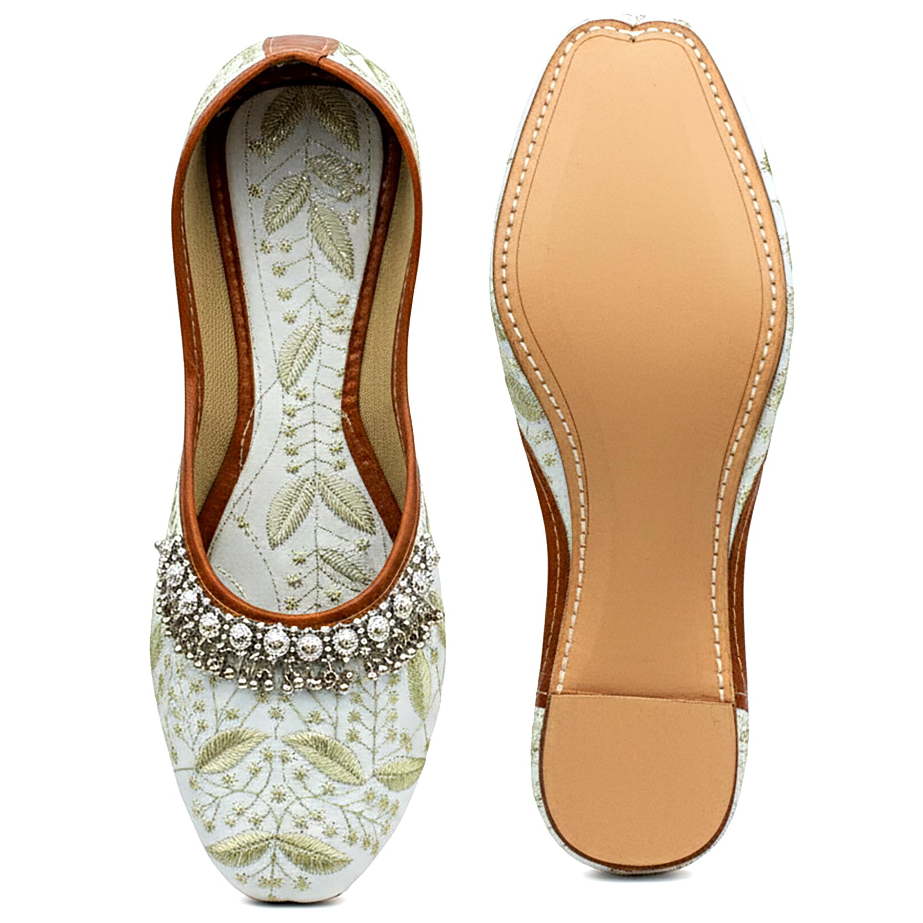 Chandrakala Payal Mojaris for Women, Flats Punjabi Jutti Embellished Khussa (WF154-P) - Image 7